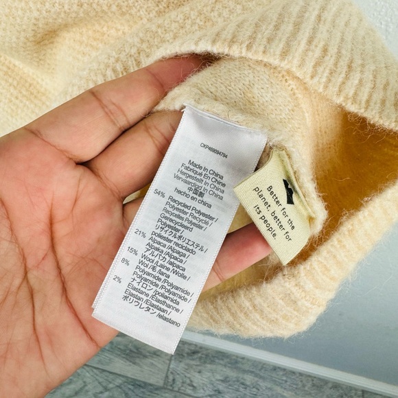 Madewell Cable Havener Pullover Crewneck Sweater in Heather Powder - Picture 9 of 10